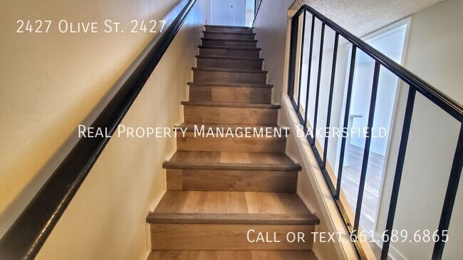 Building Photo - 2427 Olive St