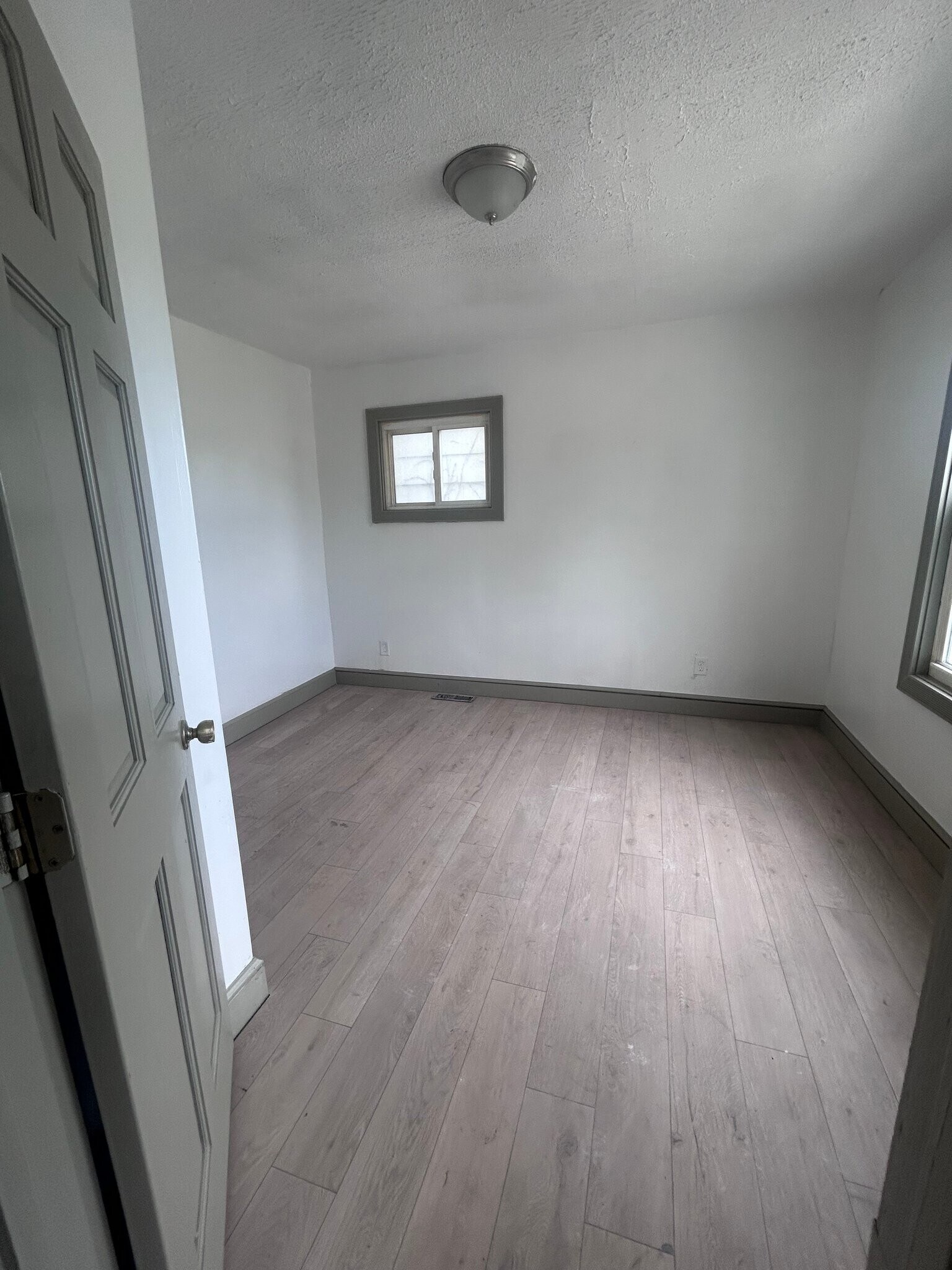 Building Photo - 6010 Bowers