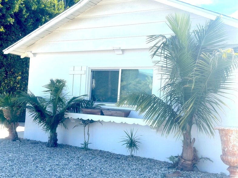 Building Photo - 15732 Covello St