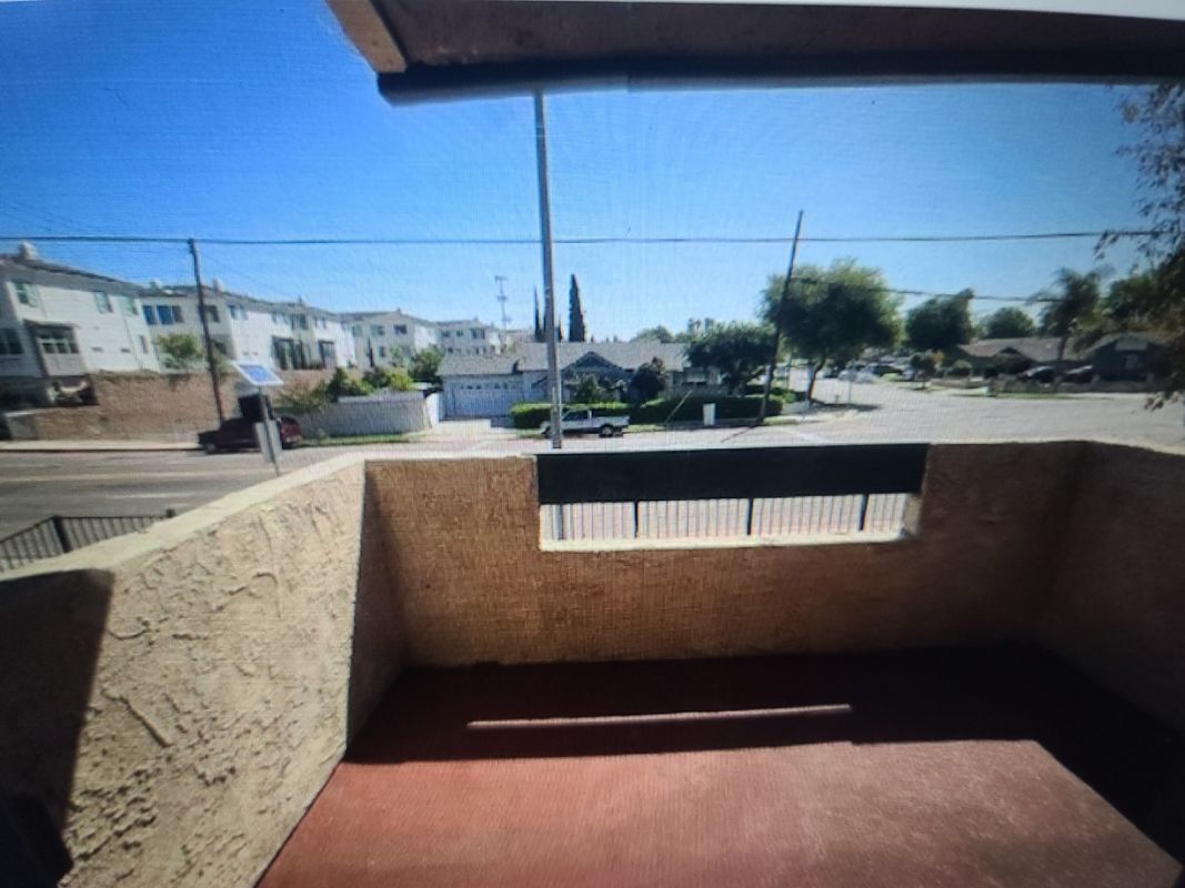 Building Photo - 101 W Olive Ave