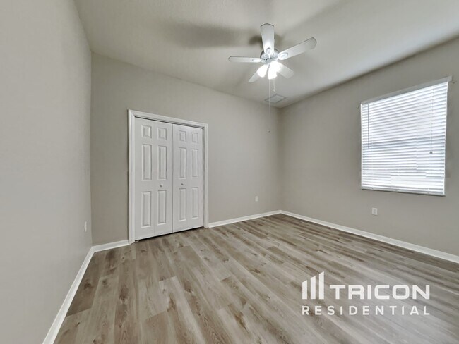 Building Photo - 4330 Marchmont Blvd