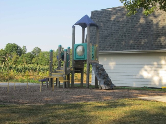 Primary Photo - Olney Park Apartments