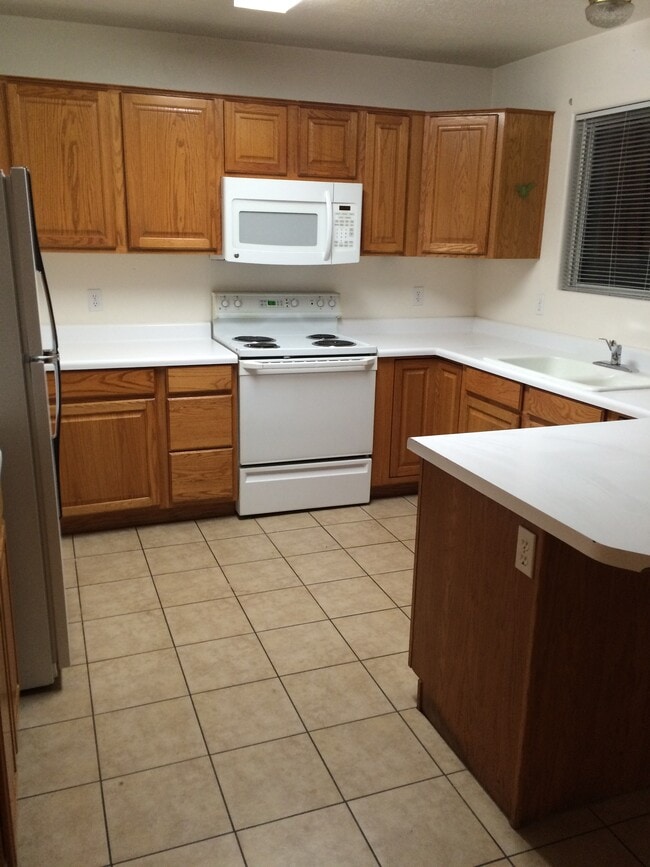 Building Photo - 538 S 1100 E