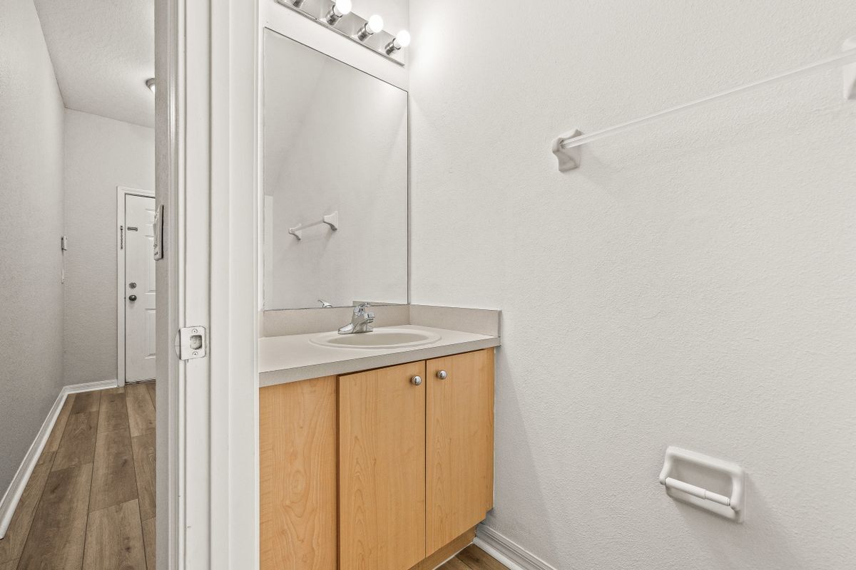 Building Photo - 10979 Winter Crest Dr