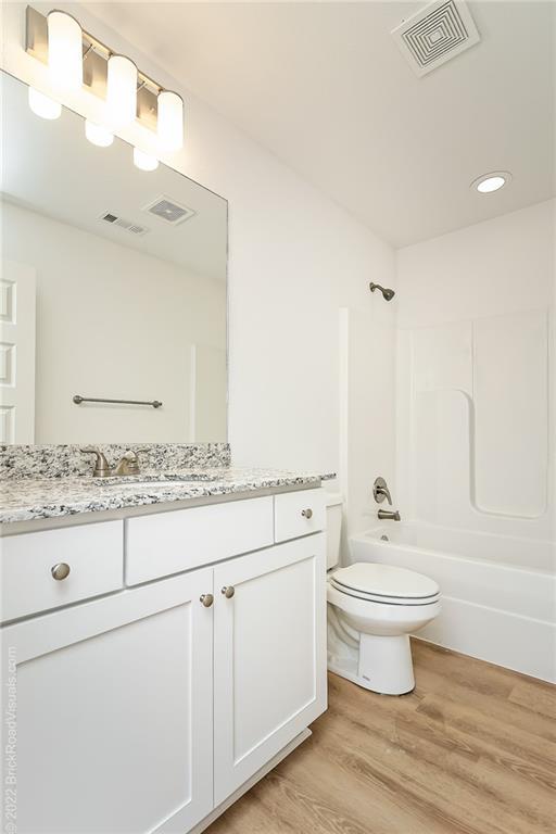 Building Photo - 5772 Holdcroft Dr