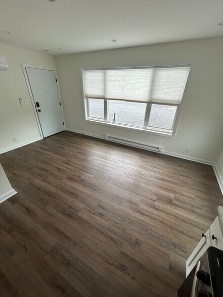 Building Photo - 128 South St