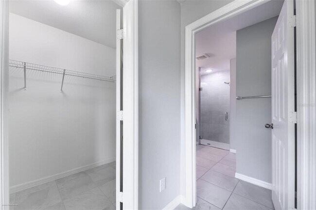 Building Photo - 25583 Deep Creek Blvd