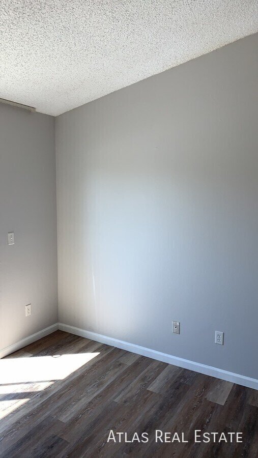 Building Photo - 851 S Uravan Ct