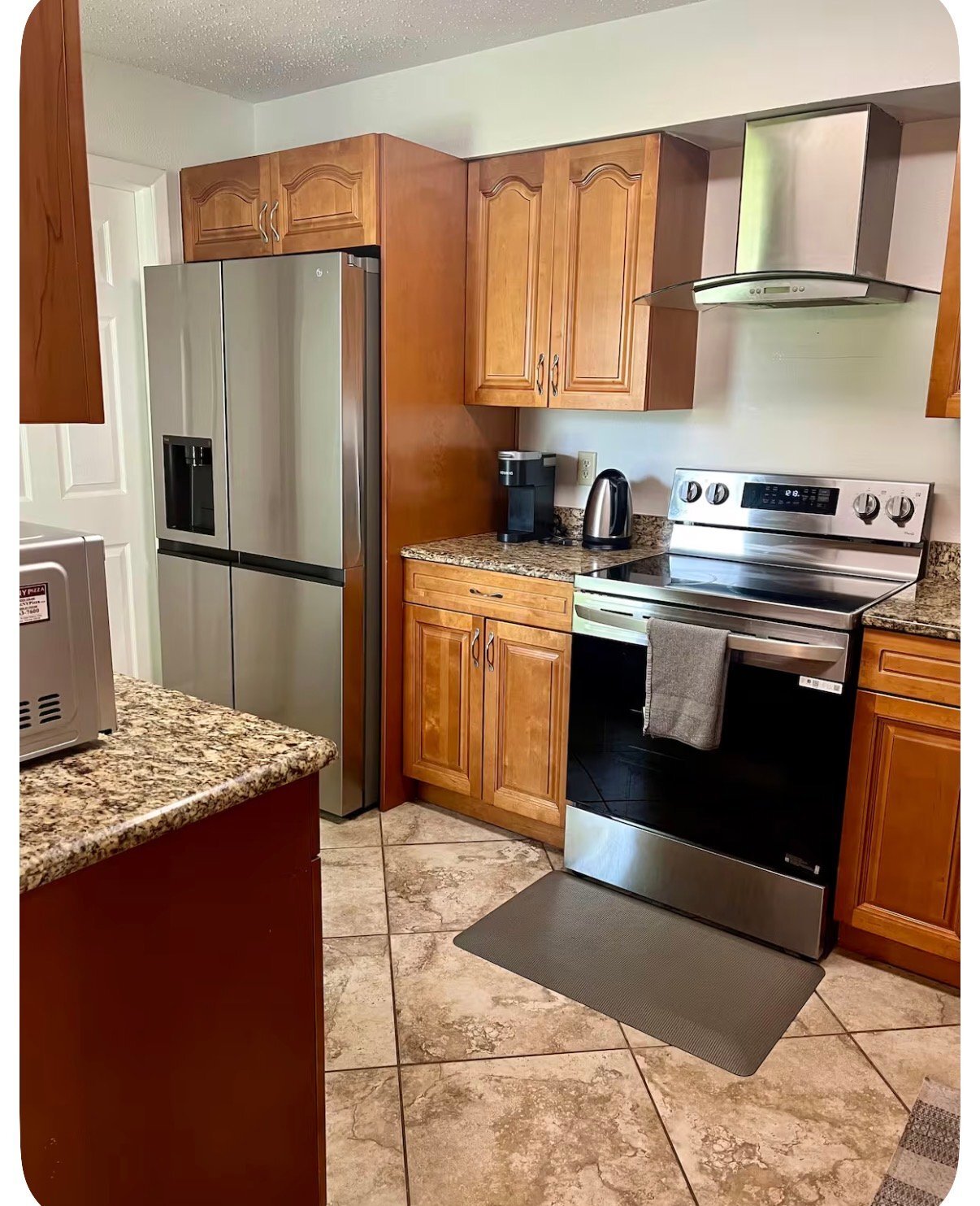 Building Photo - 5026 Oakshire Dr