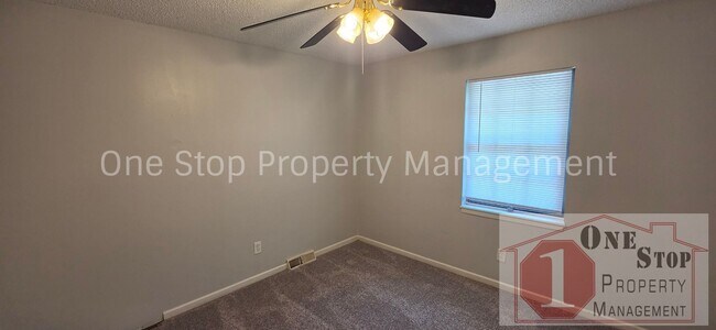 Building Photo - 16618 E 3 Terrace N