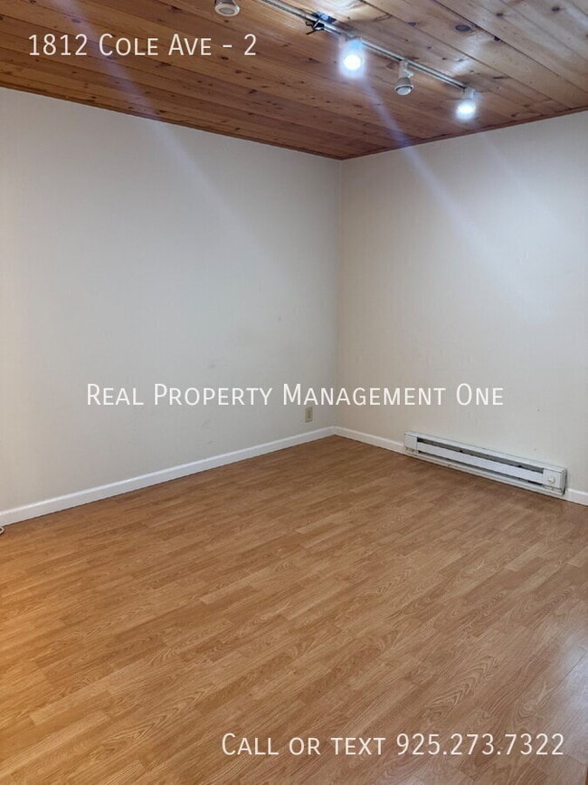 Building Photo - 1812 Cole Ave