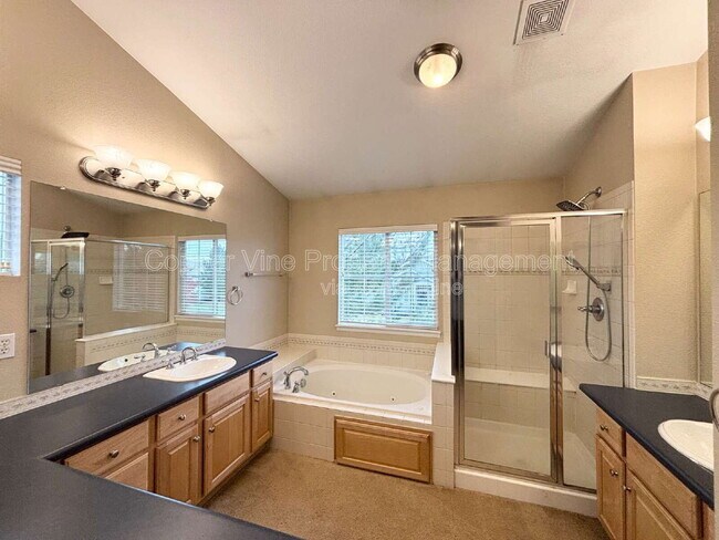Building Photo - 3552 W 125th Dr