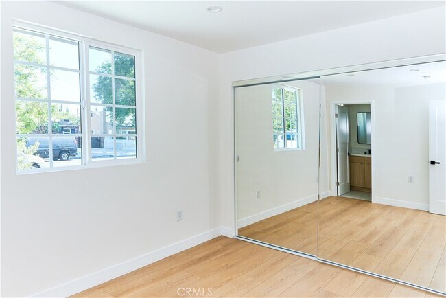 Building Photo - 14745 Bassett St