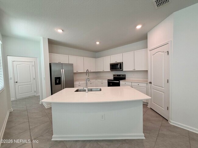 Building Photo - 155 Seaport Breeze Rd
