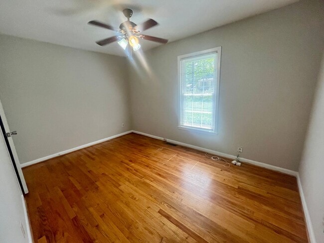 Building Photo - House for Rent In Clemson