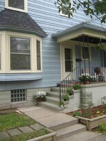 Building Photo - 221 Milburn St