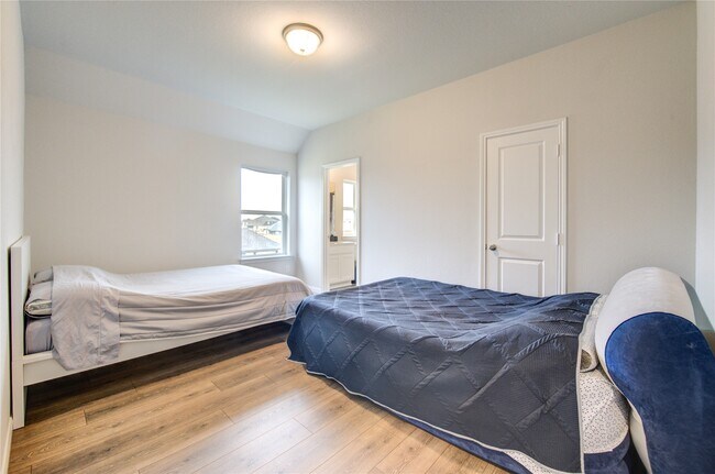 Building Photo - 12202 Bell County Ct