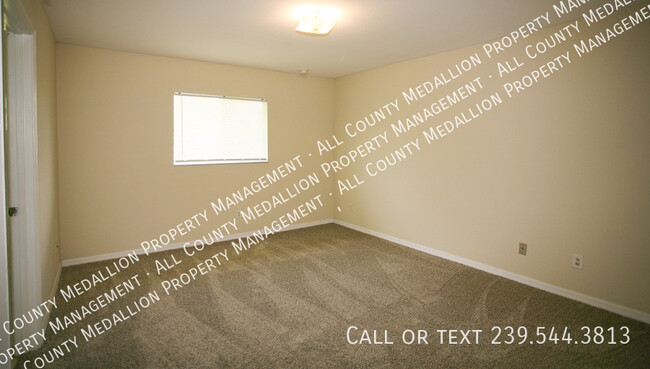 Building Photo - 4614 25th St SW