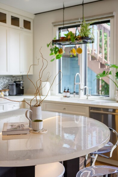 Building Photo - 149 Wool St