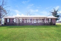 Building Photo - 820 Ridge Ln Dr