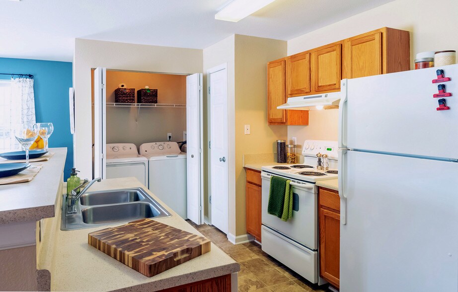 Reserve at Fox River Apartments 1222 Market Place Dr Yorkville IL