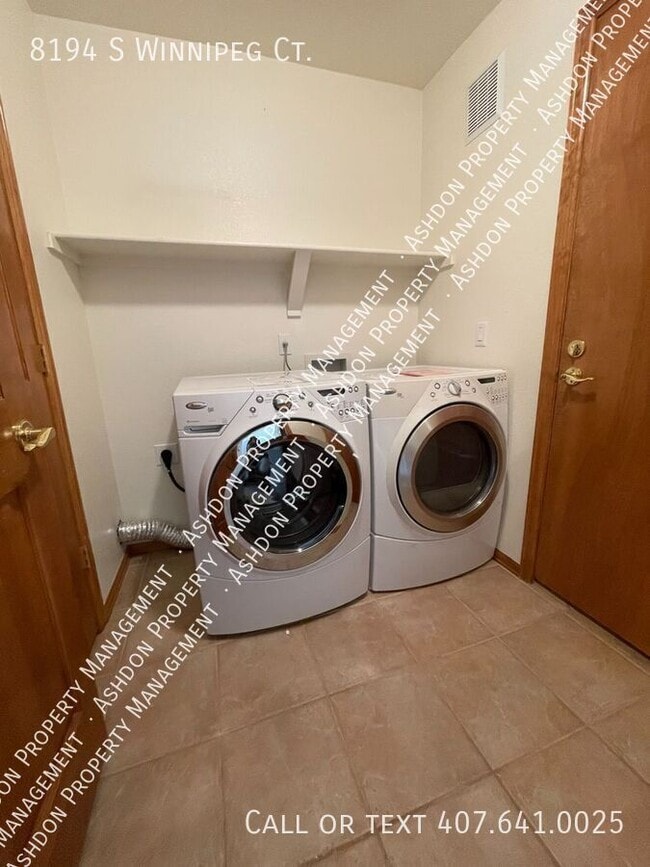 Building Photo - 8194 S Winnipeg Ct