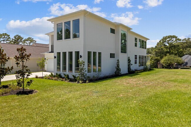 Building Photo - 114 Bentwood Dr