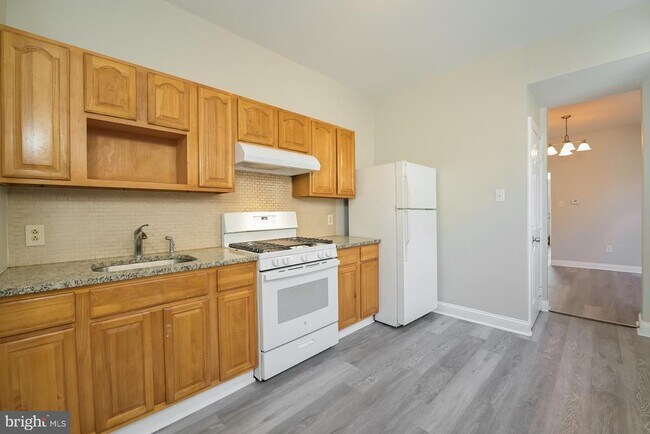 Building Photo - 2629 N 34th St