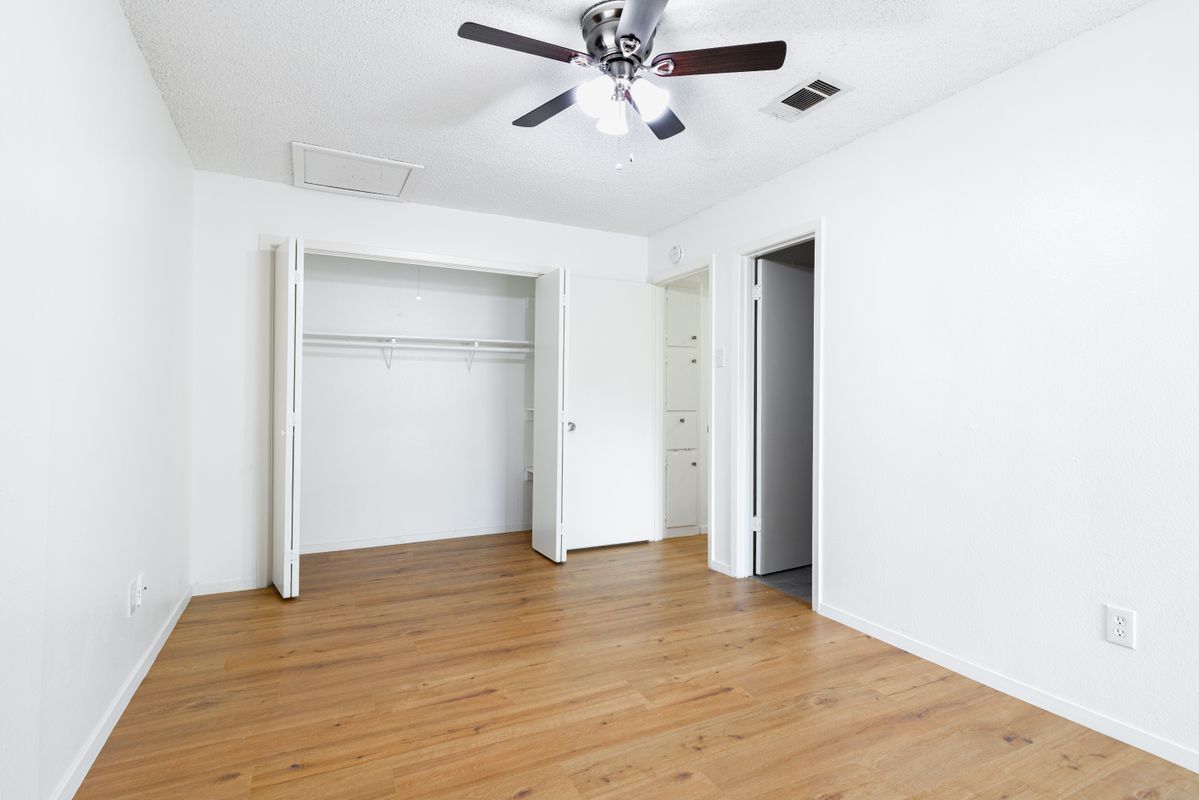 Building Photo - 706 Ramble Ln