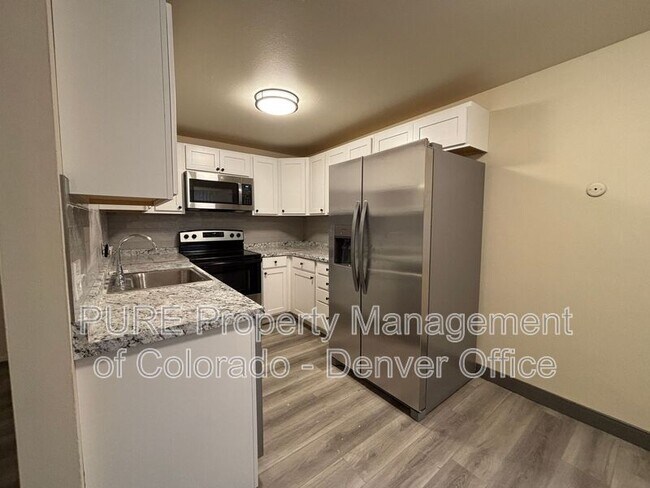 Building Photo - 1245 Race St