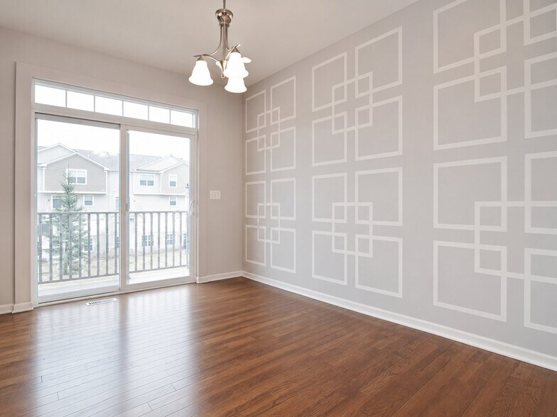 Building Photo - 1641 Dogwood Ln