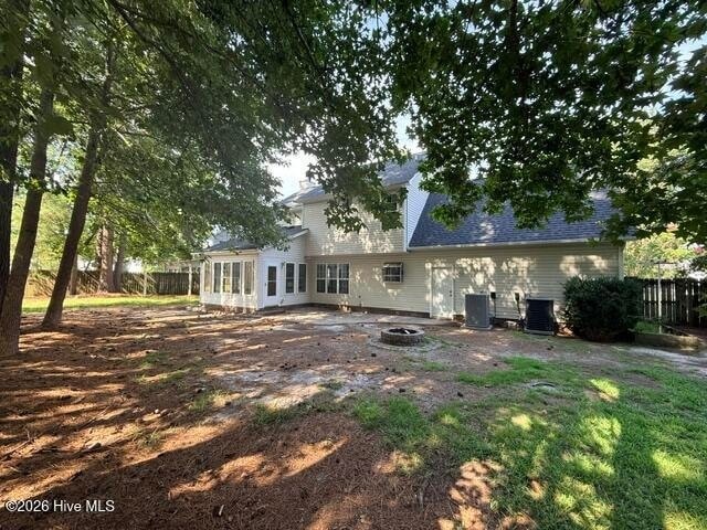 Building Photo - 711 Barney Fones Dr