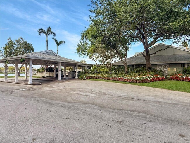 Building Photo - 13771 SW 149th Cir Ln