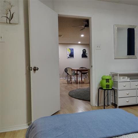 Building Photo - 18333 Roehampton Dr