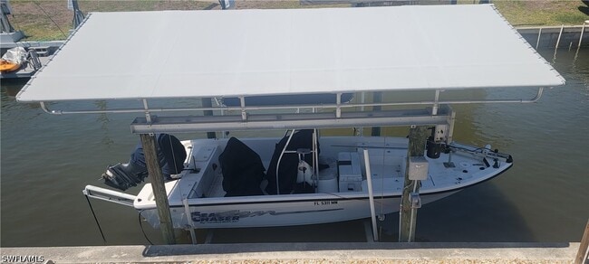 Building Photo - 4709 Kon Tiki Ln