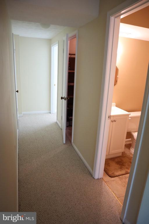 Building Photo - 10848 Douglas Ave