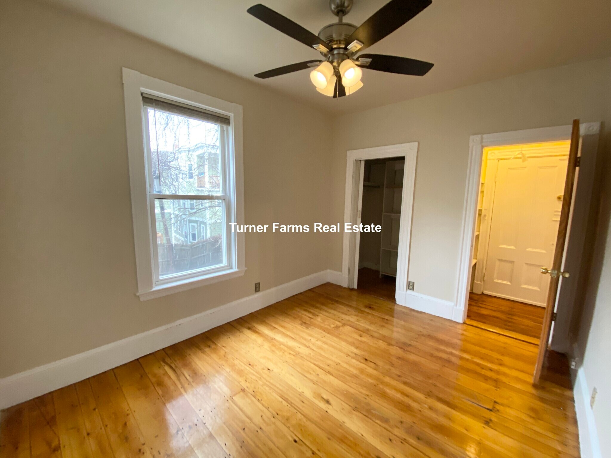 Building Photo - 5 Sachem St