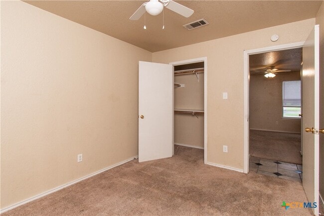 Building Photo - 1602 Benttree Dr