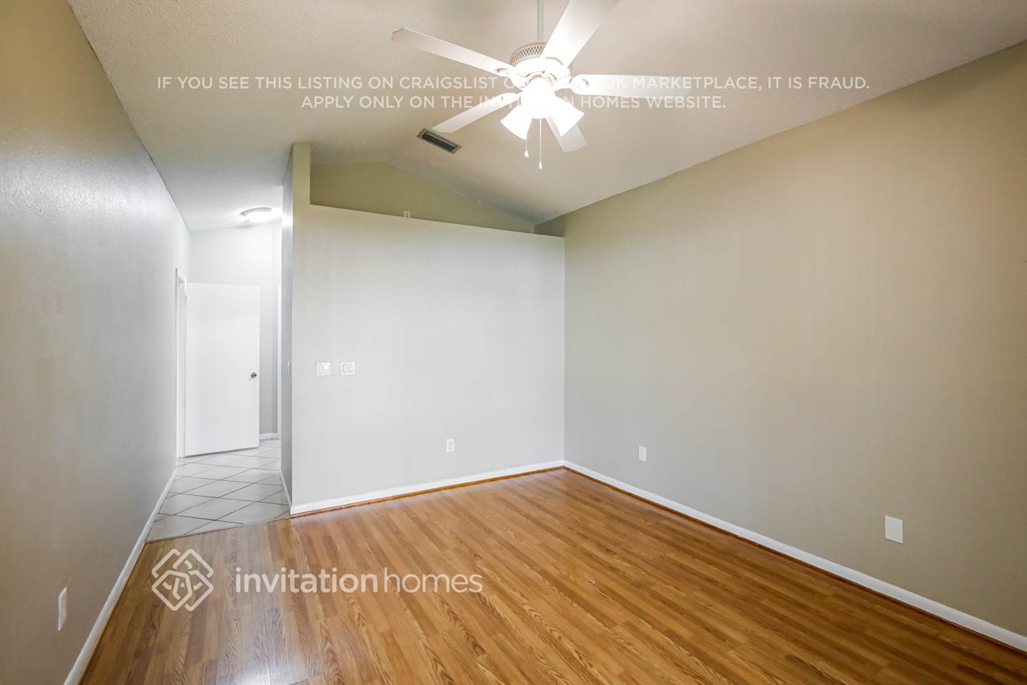 Building Photo - 11571 Waterford Ct