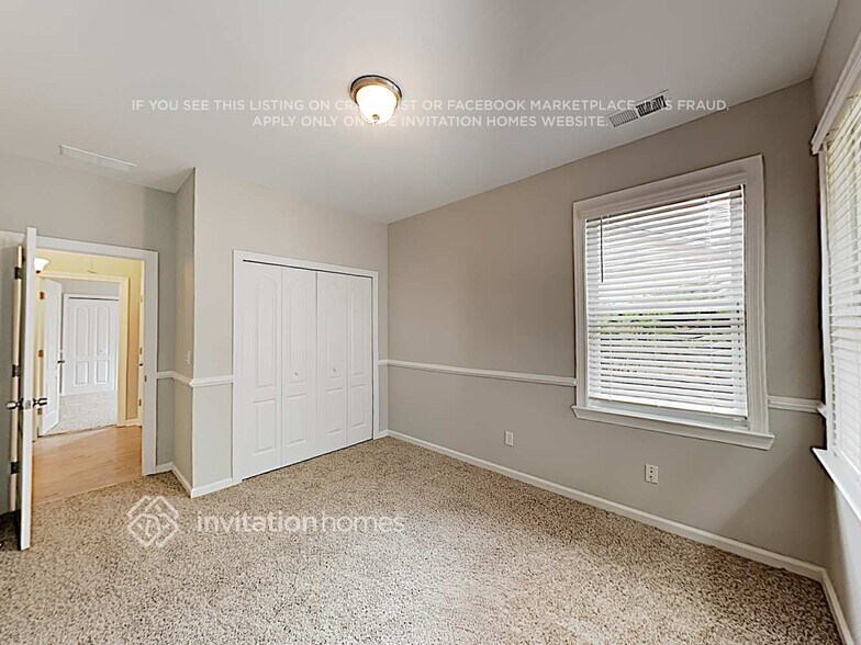 Building Photo - 3485 Arbroath Dr
