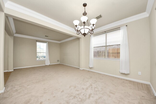 Building Photo - 12506 Short Springs Dr