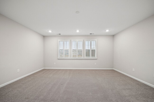 Building Photo - 2116 Curry Mdw Wy