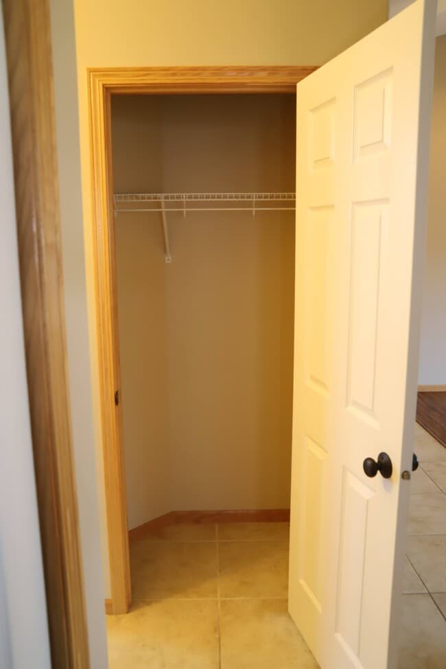 Building Photo - 1160 Winchester Ln