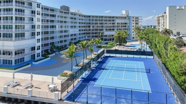 Building Photo - 3546 S Ocean Blvd