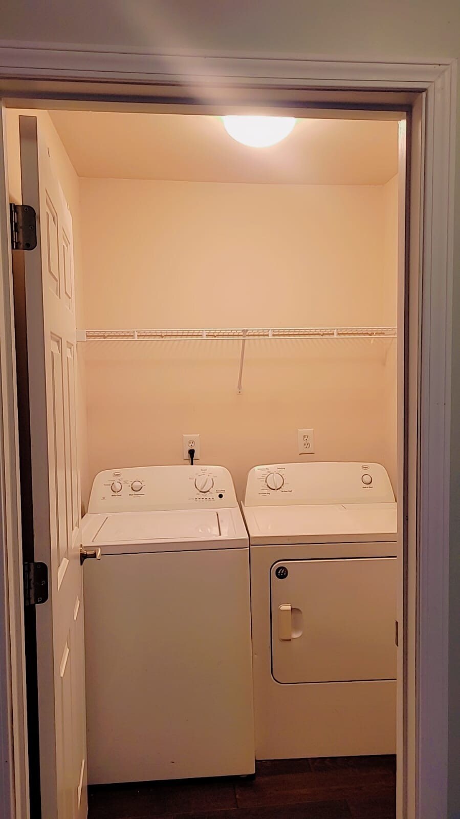 laundry room - 3391 Spindletop Dr NW