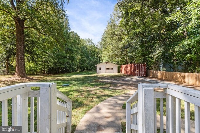 Building Photo - 124 Winding Creek Rd