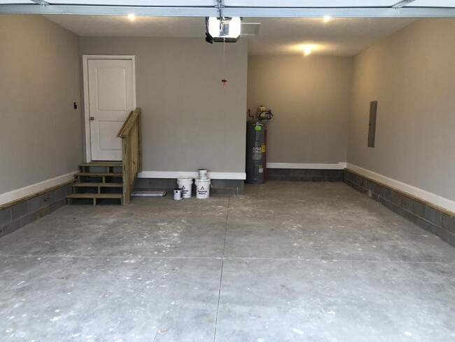 Building Photo - 468 Tundra Dr