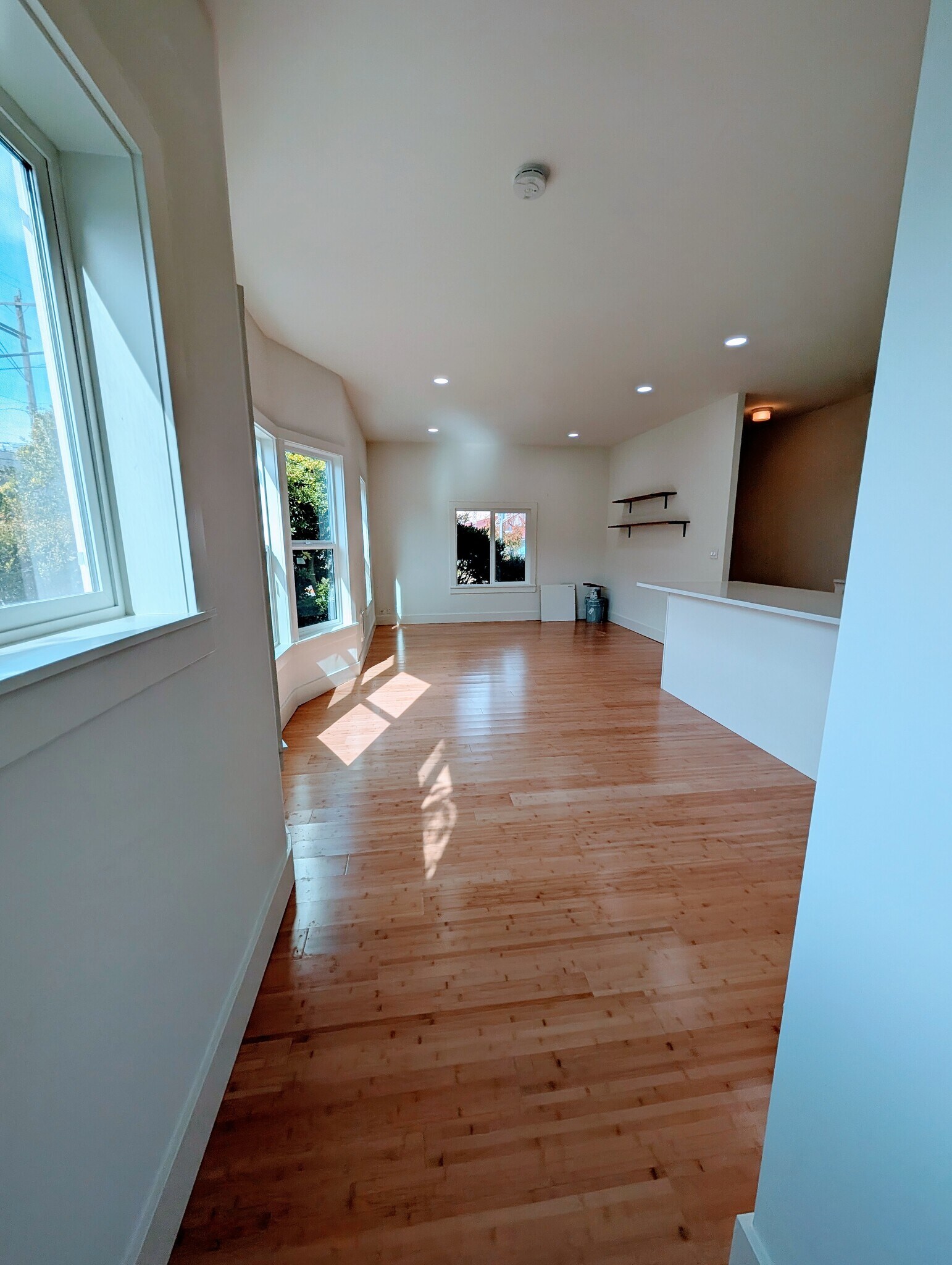 view of apartment - 1401 N 36th St