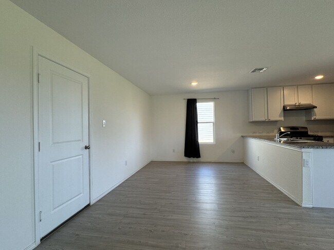 Building Photo - 14803 Brandy Bnd