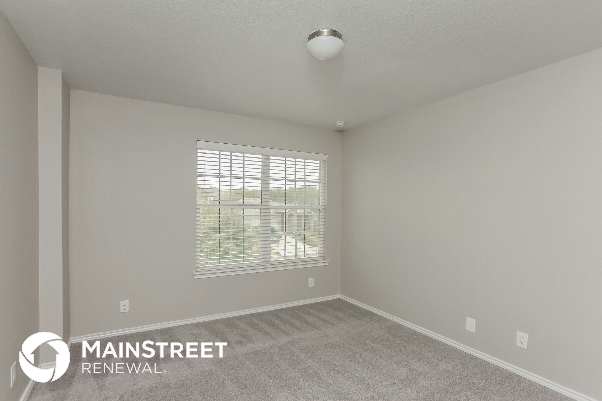 Building Photo - 205 Sunset Heights